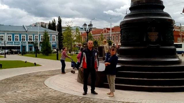 Площадь перед кинотеатром "Салават" в городе Стерлитамак смотреть онлайн