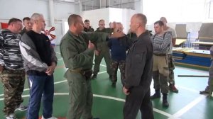 Работа против ножа  -  самые важные моменты