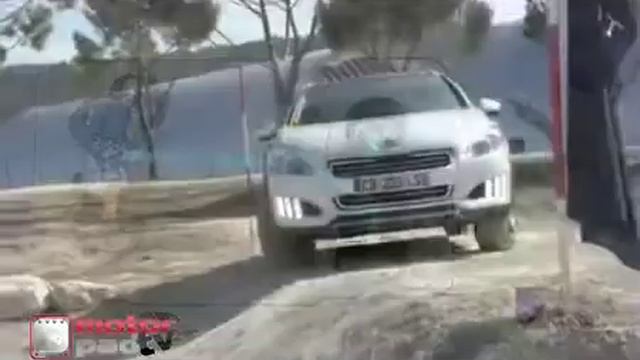 PEUGEOT 508 RXH смотреть онлайн