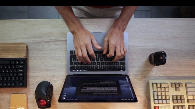 SOUNDCHECK // Apple MacBook Pro 13 2018 смотреть онлайн