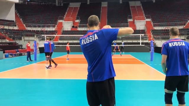 Первая тренировка сборной в Санкт-Петербурге: Как это было смотреть онлайн