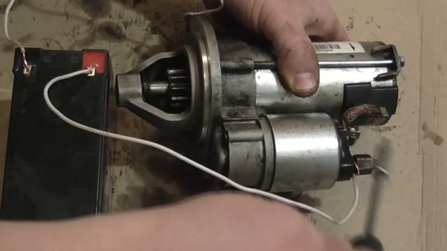 подробно РЕМОНТ СТАРТЕРА ВАЗ проверка стартера на работоспособность через аккумулятор часть 3 смотреть онлайн