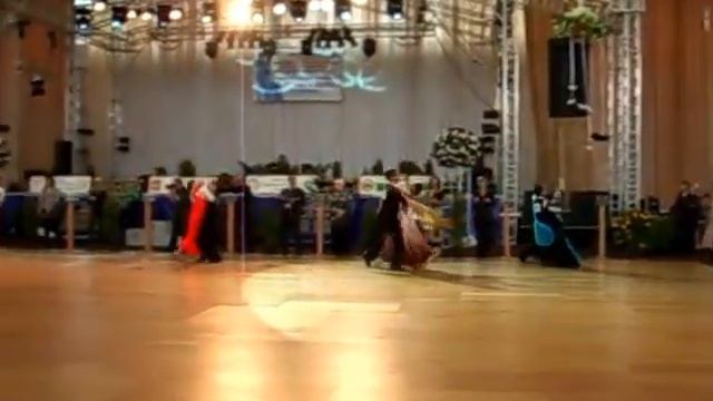 Первенство России по спортивным бальным танцам среди юниоров Калининград 2007 год Венский вальс смотреть онлайн