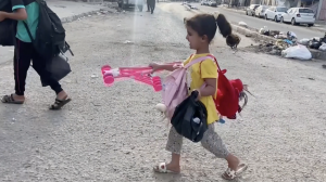 Палестинцы покидают Рафах из-за бомбежек со стороны Израиля