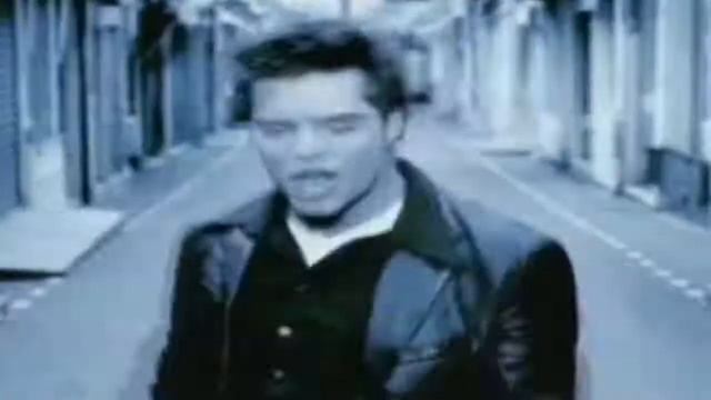 Ricky Martin María remix vdj berg смотреть онлайн