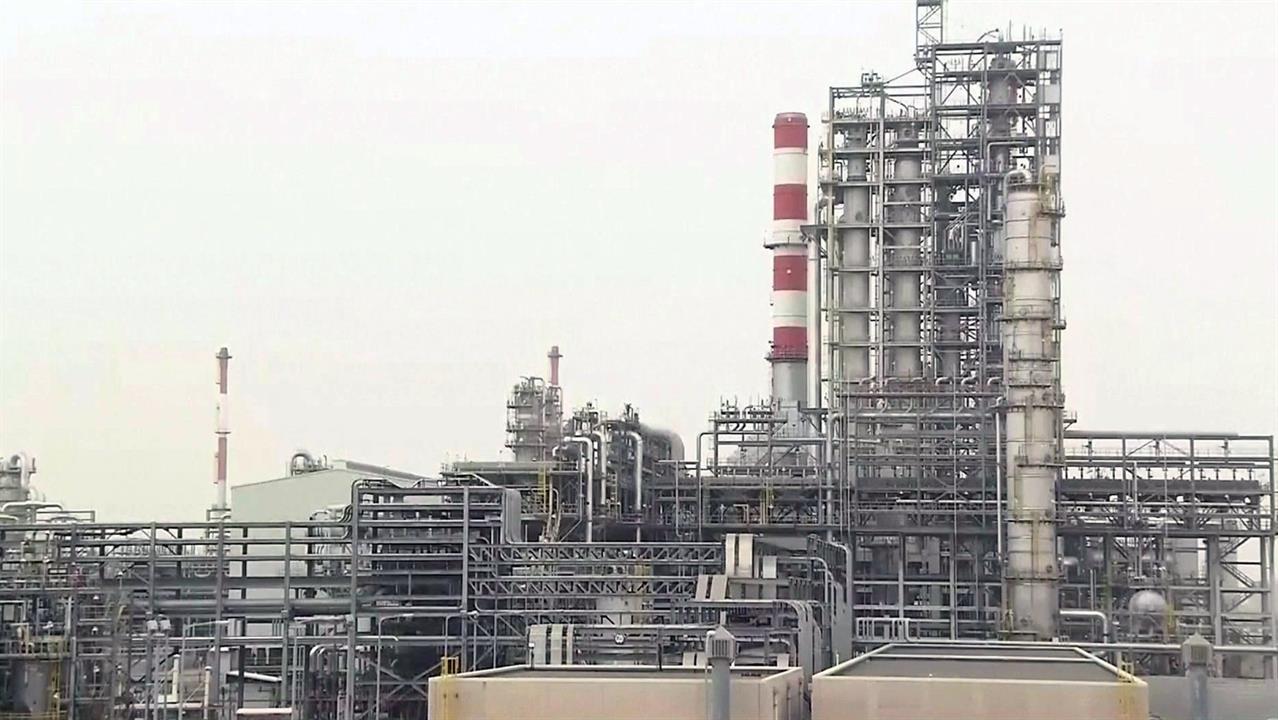 Экономическую стабильность в стране в связи с падением цен на нефть обсуждали в правительстве