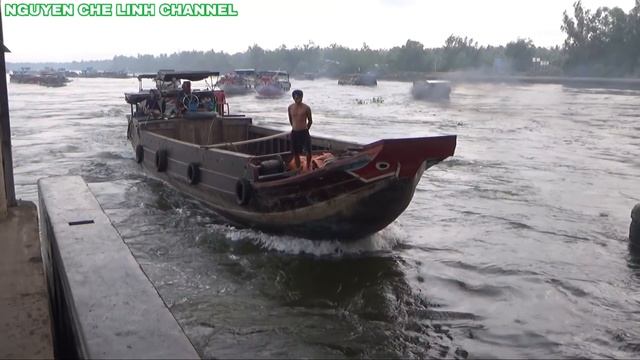 Va Chạm Nguy Hiểm Ghe Sắt Ủi Đuôi Ghe Gỗ/Boat [NCL] смотреть онлайн