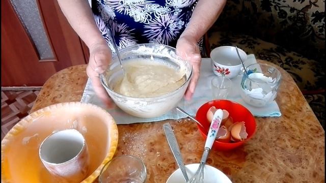 Пирог с малиновым вареньем