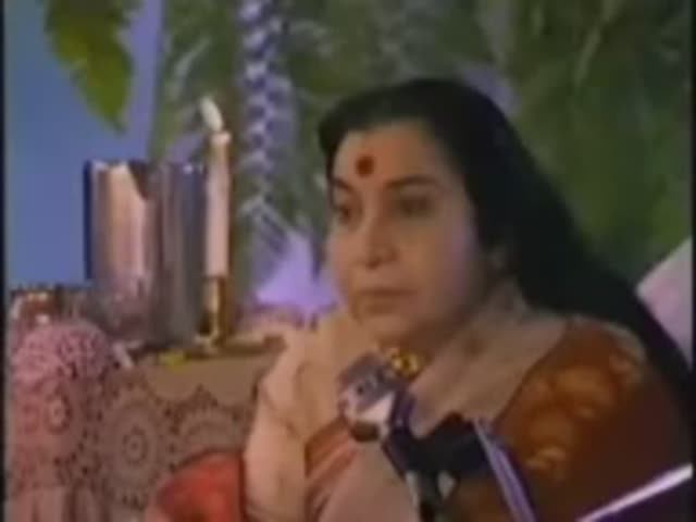 1983 год, 24 июля. Пуджа шри Гуру «Пробуждение Принципа Гуру» Лодж Хилл. Англия. смотреть онлайн