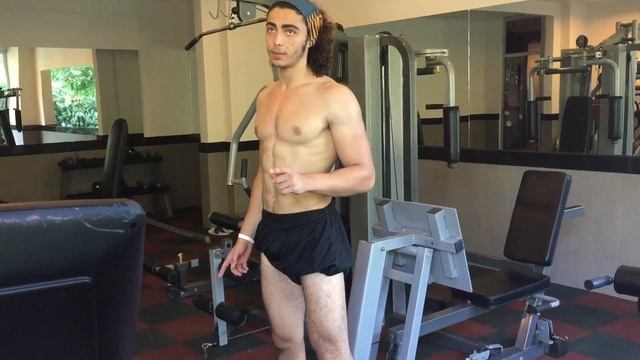 Kalça Hareketleri - Berk Atas ile Evden Spor Yapma Programı - 1 смотреть онлайн