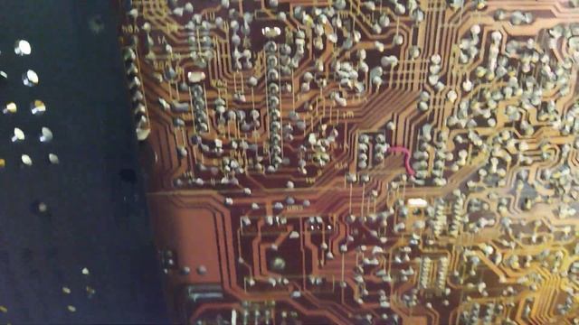 Как распаять недостающие сегменты индикации (шумопонижение), магнитофона МАЯК 240-1С смотреть онлайн