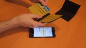 Защитный экранирующий кожаный чехол для бесконтактных банковских карт с RFID и NFC чипами