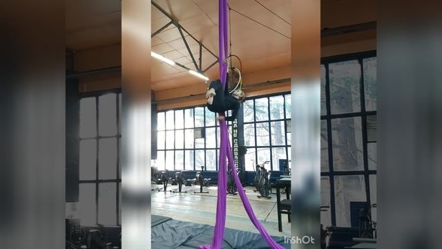 УРОКИ ПО ВОЗДУШНОЙ ГИМНАСТИКЕ / AERIAL CLASS / AERIAL SILKS