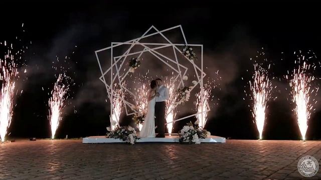 Пиротехническая дорожка на свадьбу Новосибирск. Спецэффекты «Большой Праздник»