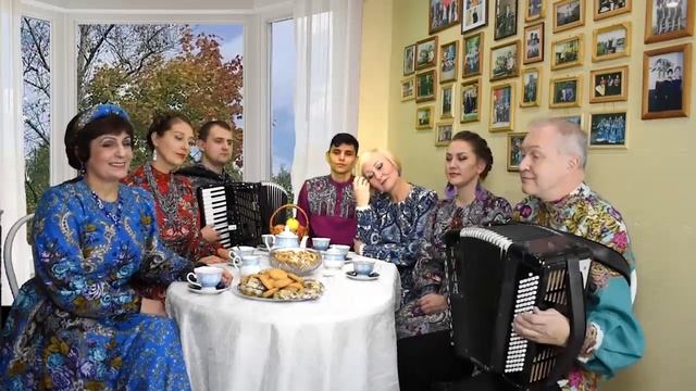 Оренбургский пуховый платок (под баян)