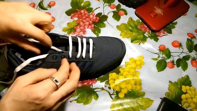 Как правильно завязывать шнурки на зимних обувь смотреть онлайн