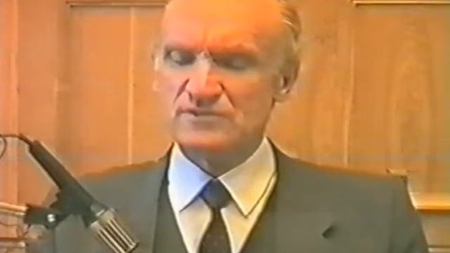 О сущности Христианства смотреть онлайн