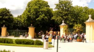 Зоопарк в дворцовом комплексе Шенбрунн