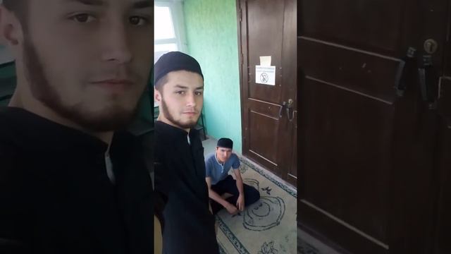 Halmion Azizbek qori va Hurshid qori