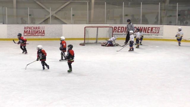 Легенда(2 состав) 2015 - Нефтяник 2 (Альметьевск) 1-2 Период смотреть онлайн