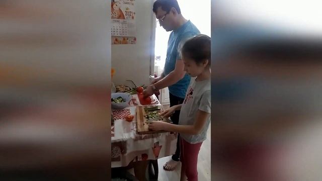 Игровая программа «Всемогущие папы» 18.02.21 ДДК им.Д.Н.Пичугина смотреть онлайн