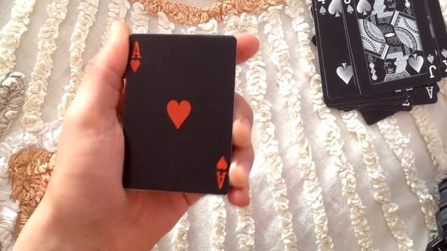 Обзор колоды Bicycle Shadow Masters // Deck review The best secrets of card tricks are always No... смотреть онлайн