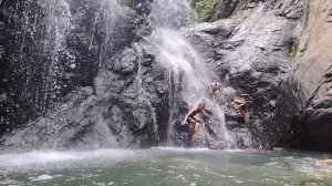 Visiting Vaudomo Village in Fiji and Swimming At the Vaudomo Waterfall