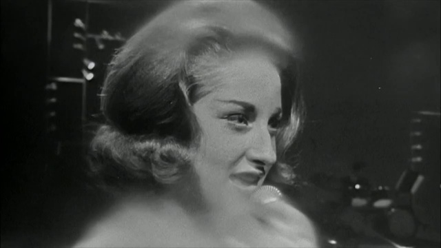 U don t own me. Lesley Gore you don't own me. You don’t own me Лесли гор. You don't own me поют три актрисы из фильма. I died inside Lesley Gore.