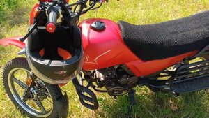 обзор на мотоцикл INTRUDER 200 после пробега первой тысячи километров.