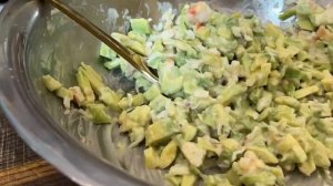 Рецепт закуски с чёрной икрой от шеф-повара дорогого ресторана.