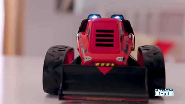 Xtrem Bots": Robotruck Робот конструктор смотреть онлайн