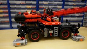LEGO Technic Cranes – ПЯТЬ ЛЕГО Техник кранов – какой КРУЧЕ?