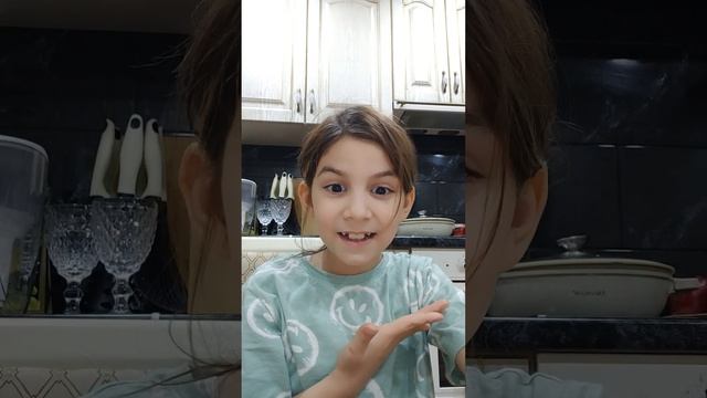 Тебе говорили что ты милашка у тебя красивая мордашка что что что ты мне не веришь смотреть онлайн