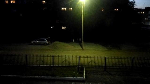 На против киселёвского роддома ведутся ремонтные работы.и днём и ночью смотреть онлайн