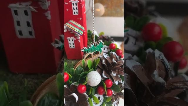 Christmas decor with wooden house. Новогодний домик с ёлкой. Ручная работа. Handmade