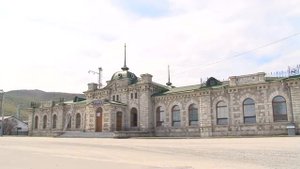 Чем Слюдянка привлекает туристов со всего мира?