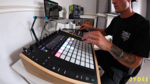 Industrial Techno Live | Ableton Push 2 | Jydee 💣