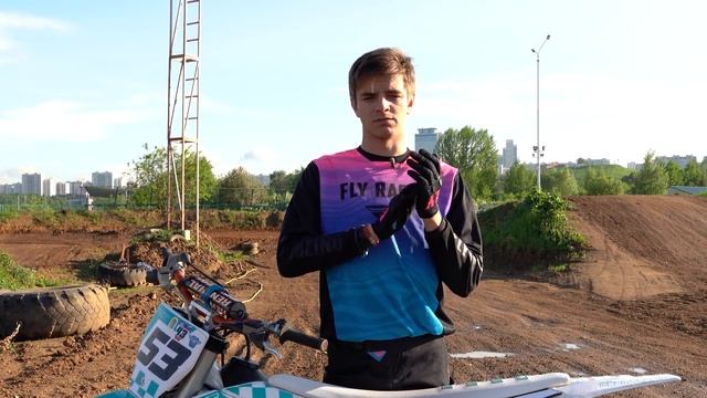 Школа Мотокросса - Езда на заднем колесе (Вилли) - смотреть видео ...