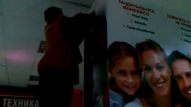 Наклейка виниловой пленки на поверхность смотреть онлайн