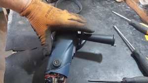Болгарка FERM 125 не включается - простой ремонт.