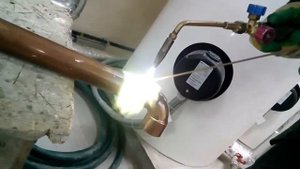 Пайка медной трубки твёрдым припоем