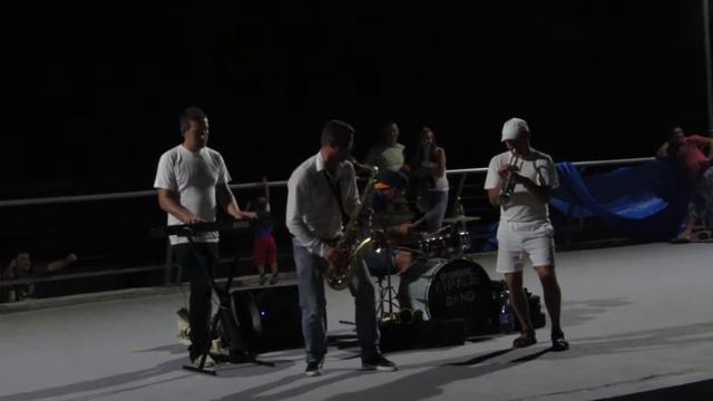 Уличные музыканты смотреть онлайн