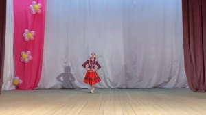 Уморилась - Зайцева Ангелина солистка образцового хореографического ансамбля «Эдельвейс»