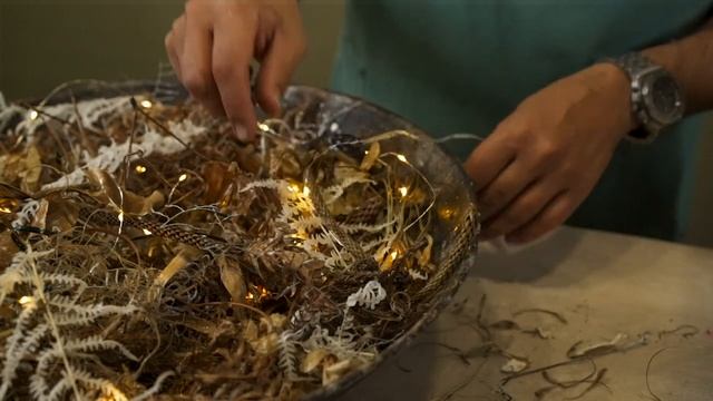 Зимняя композиция из сухого материала в технике воскирования смотреть онлайн