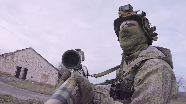 СТРАЙКБОЛЬНАЯ АКАДЕМИЯ. Как защитить глаза и лицо // Airsoft protection gear смотреть онлайн