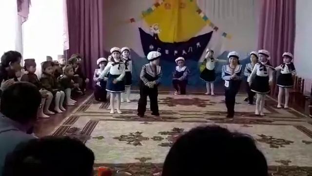 Танец моряки, старшая группа смотреть онлайн