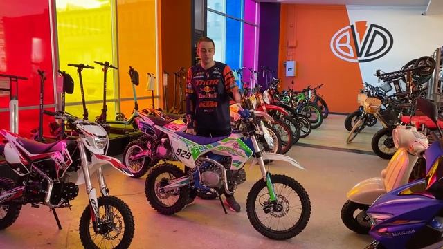 Топ 5 питбайков для новичков. Что купить в 2023 году? смотреть онлайн