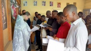 В ДР Конго большая община присоединилась к Русской Православной Церкви.mp4