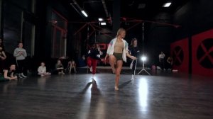 МОКРАЯ // Монатик // АЛЕНА КУМБАРУЛИ // Contemp