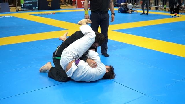 4F Radzab Magomedov vs Yura Kuznetsov (open weight MAGAS OPEN WAY BJJ 2021) смотреть онлайн